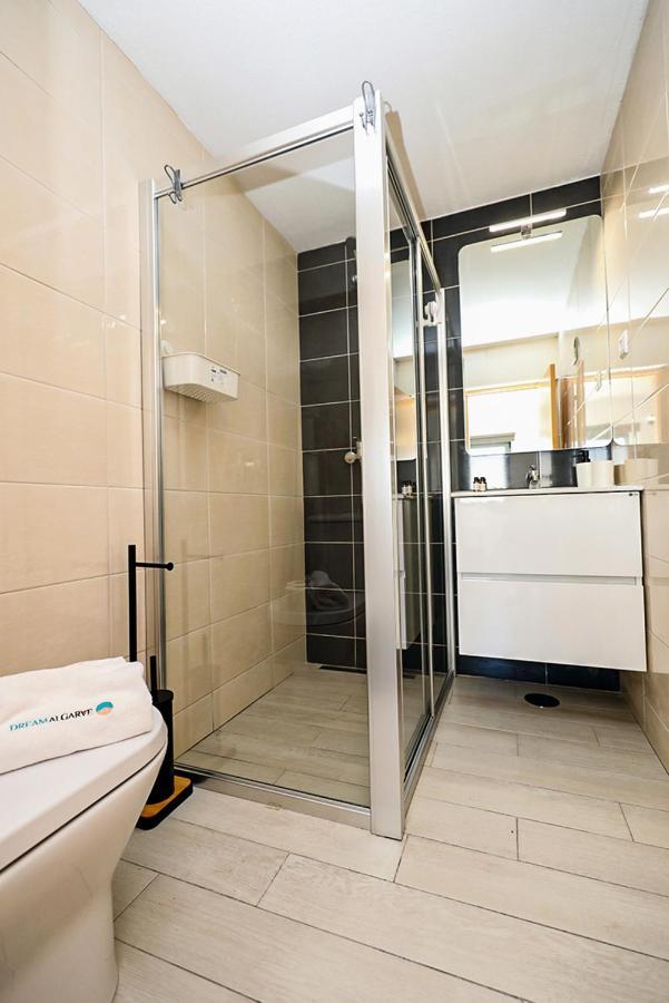 A62 - Cul De Sac Apartment In Lagos Dış mekan fotoğraf